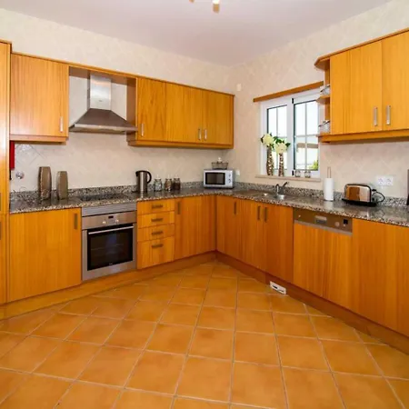 D02 - Heaven Golf Apartment *